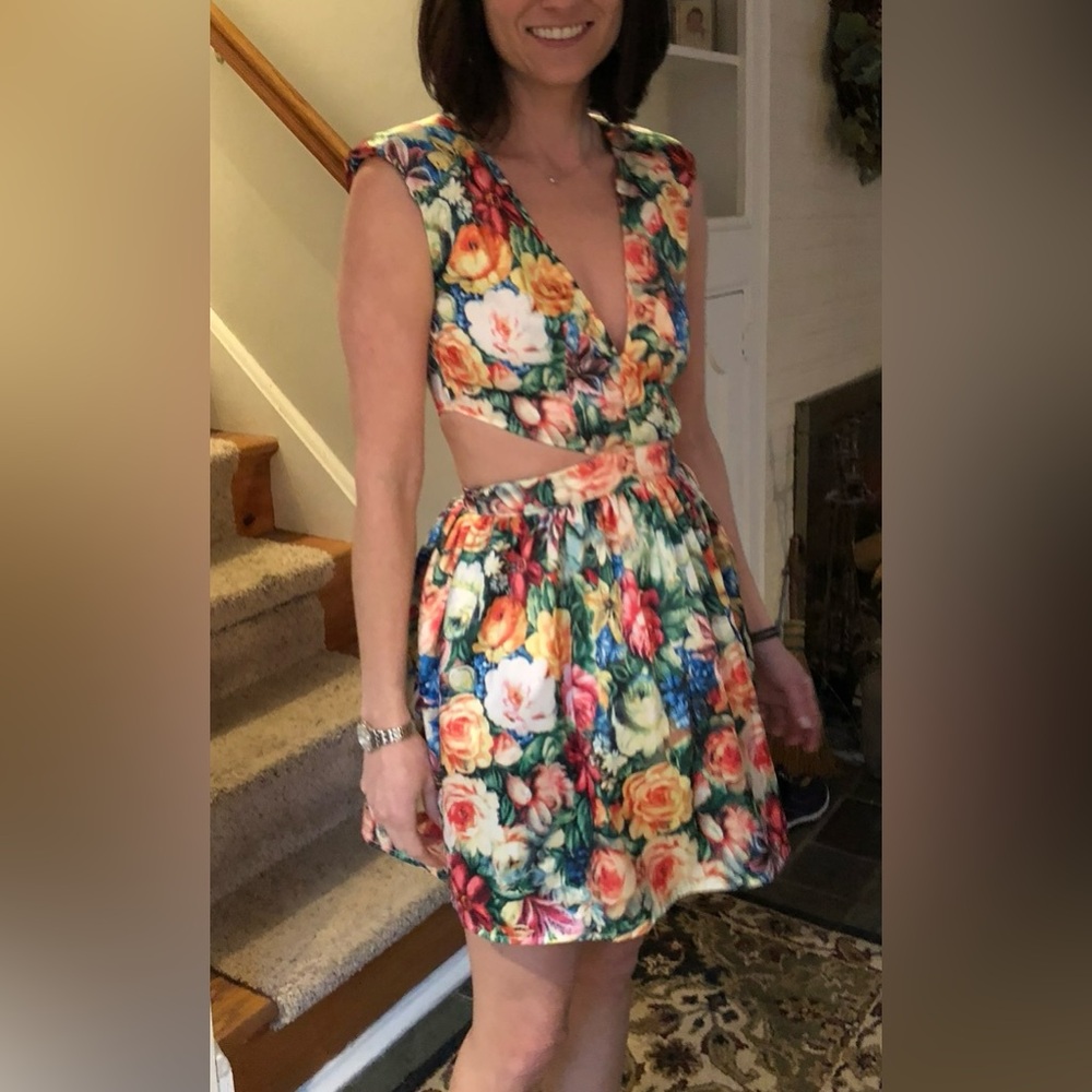 Vintage Mustard Seed sexy cutout summer floral dress